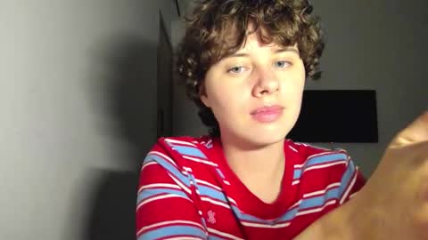 Evie online show from March 12, 2:20 pm