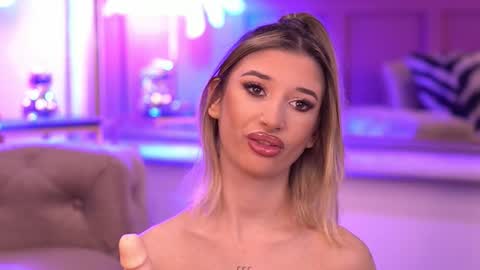 Odette online show from September 19, 5:06 am