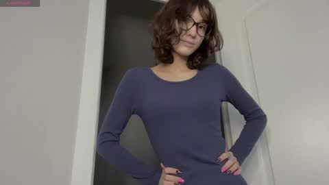 Thea online show from April 10, 4:40 am