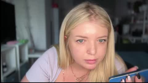 Odri online show from April 25, 1:41 pm