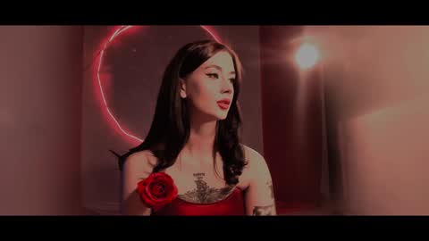 your dear Lilith Chapman online show from December 8, 5:44 pm