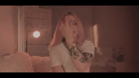 your dear Lilith Chapman online show from July 14, 2:05 am
