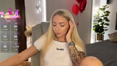 Emma online show from February 18, 1:16 am