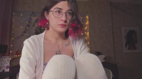 Kmmy online show from December 24, 11:44 pm