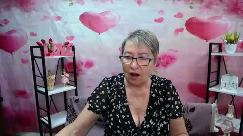 OlgaLuck online show from April 15, 6:14 am