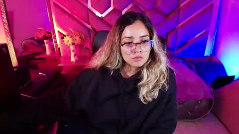  OLIVIA  online show from November 21, 3:41 am