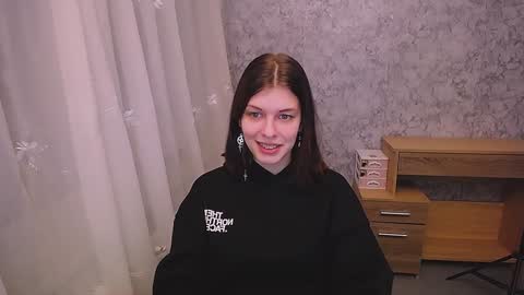 Olivia online show from January 1, 3:46 pm