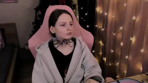 on_yxxx online show from February 13, 5:58 pm