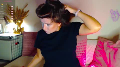  ONLINE   online show from September 18, 1:59 am