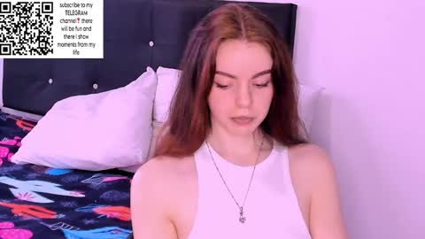 only_sarah1 online show from February 26, 10:53 pm