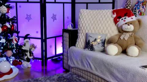 Xandra online show from December 18, 6:51 am