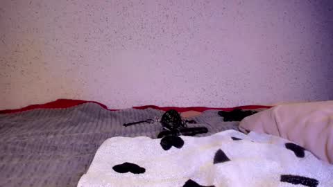 Onyx online show from February 4, 4:10 pm