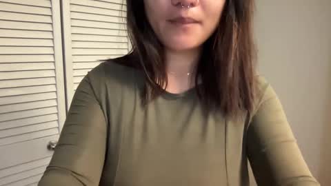 Miss Girly online show from September 17, 8:12 am