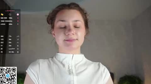 Jess online show from July 22, 6:09 pm