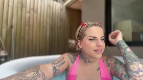 Ottaviia online show from March 28, 8:30 pm