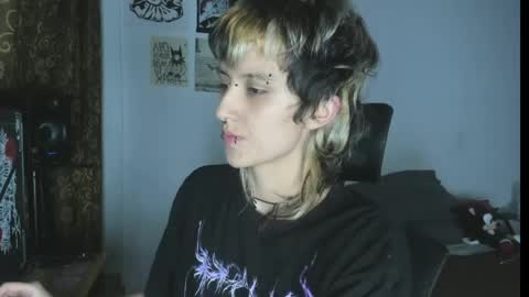 Otto 3 online show from April 14, 5:18 am