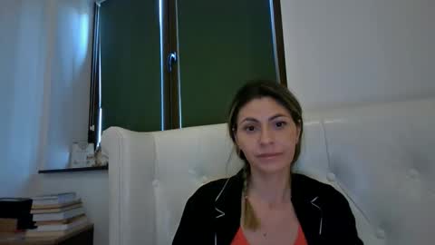 Pamela051087 online show from April 17, 2:19 pm