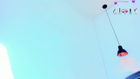 pamela_ambrosia1 online show from May 11, 2:45 pm