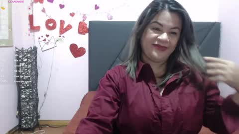 pamela_echeverria online show from March 18, 11:26 am