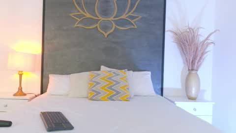 Pamela Parrish online show from October 28, 12:22 pm