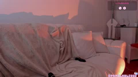 Pamela online show from February 5, 10:18 am