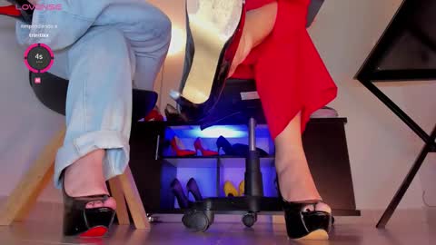 Pandora online show from December 21, 9:41 pm