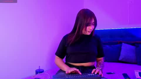Pao online show from May 13, 10:59 pm
