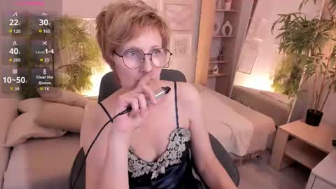 Paris online show from August 4, 6:36 pm