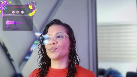 Paula online show from November 9, 9:44 pm