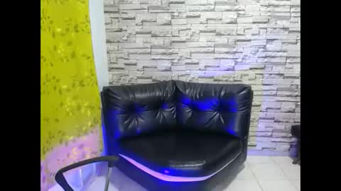 paula ross online show from May 21, 1:58 am