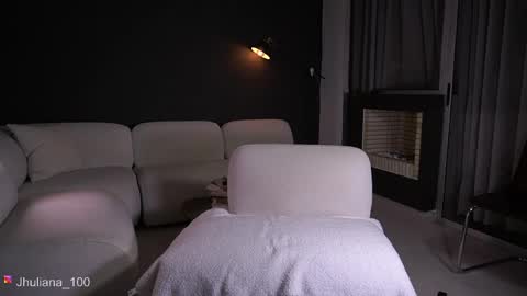 Paula online show from April 22, 2:52 am