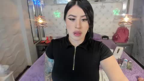 paulinabelen21 online show from December 20, 4:05 am