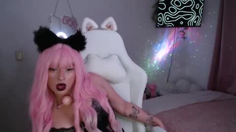 peacherry_ online show from March 10, 1:34 am