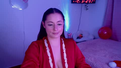 peacherry_ online show from December 20, 2:08 am
