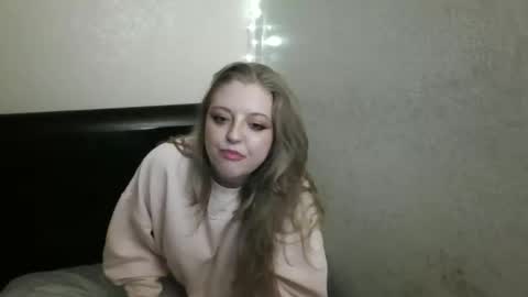 PeachRitual online show from December 4, 1:19 am