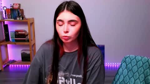 Peachy online show from September 26, 5:21 pm