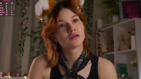 Lily online show from November 15, 1:28 am