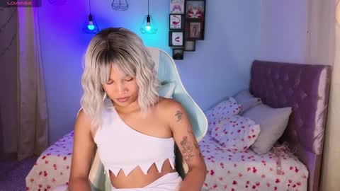 peggy-funn online show from January 23, 10:11 pm