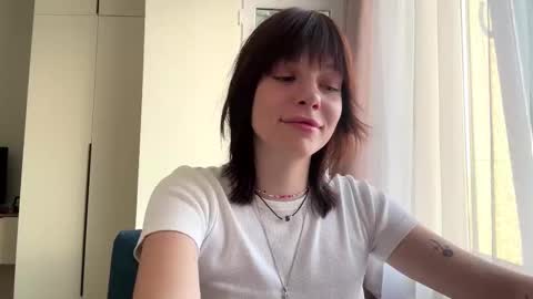 Lolly online show from November 28, 9:56 am