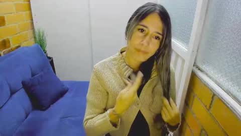 Penelope online show from March 7, 7:38 pm