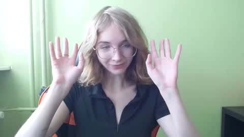 Penny online show from March 6, 7:47 am