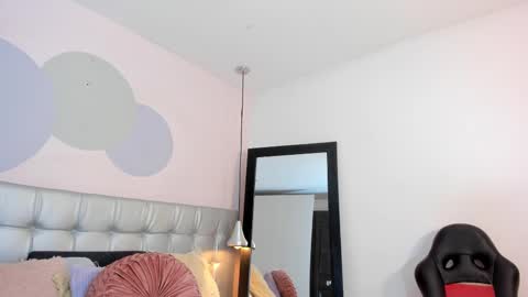 Lizza online show from March 4, 11:40 am