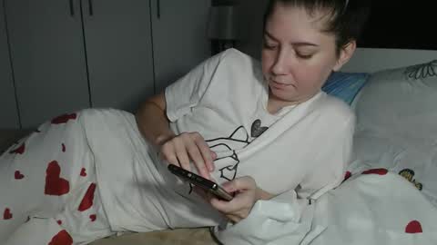 petite_danielle online show from November 8, 1:16 pm