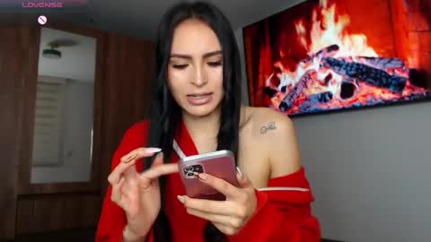 Linda online show from April 28, 2:49 am