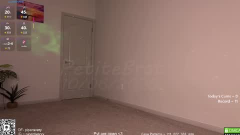 PiperAvery online show from October 7, 2:16 am