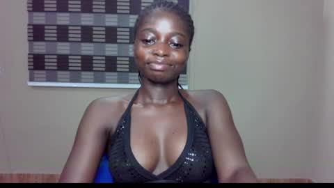 petitexxebony online show from June 10, 1:49 am