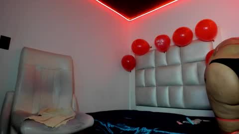 peyton_wat online show from February 15, 4:37 am