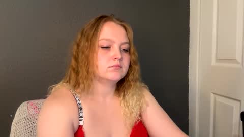 PhatAssBlond online show from February 26, 9:18 pm