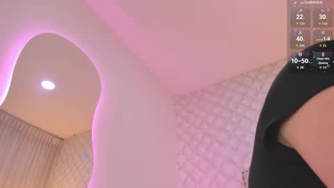    online show from February 13, 11:45 am