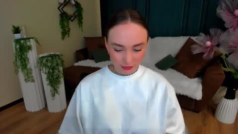 Emelie online show from March 3, 1:22 am